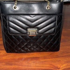 4 For $12 Aldo Black Bag🖤